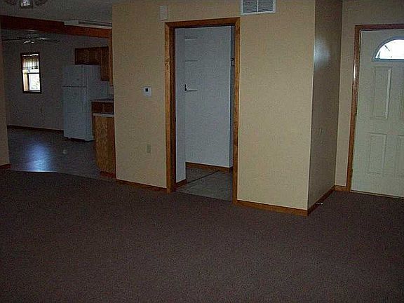 3rd image of 99 1st St