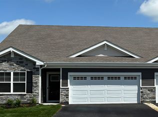 1116 Bluebell Ln, Bartlett, IL 60103