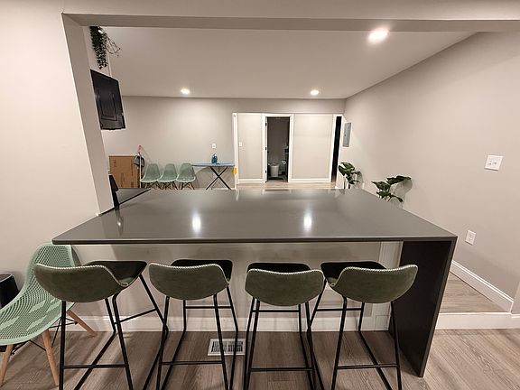 4th image of 2 Roosevelt Dr #1