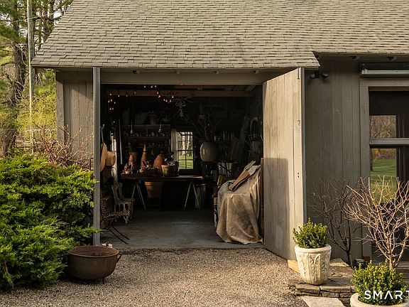 3rd image of 197 Taconic Road