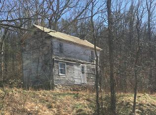 299 Oscar Ln, Capon Bridge, WV 26711