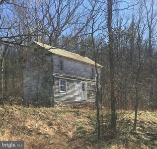 299 Oscar Ln, Capon Bridge, WV, 26711