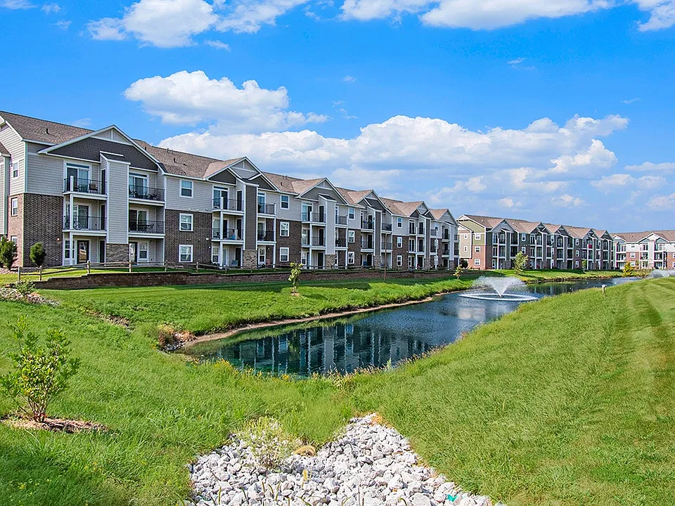 Strathmore Apartment Homes