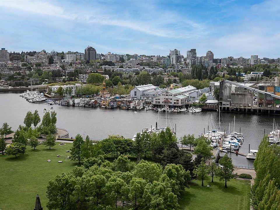 1st image of 583 Beach Cres #1602