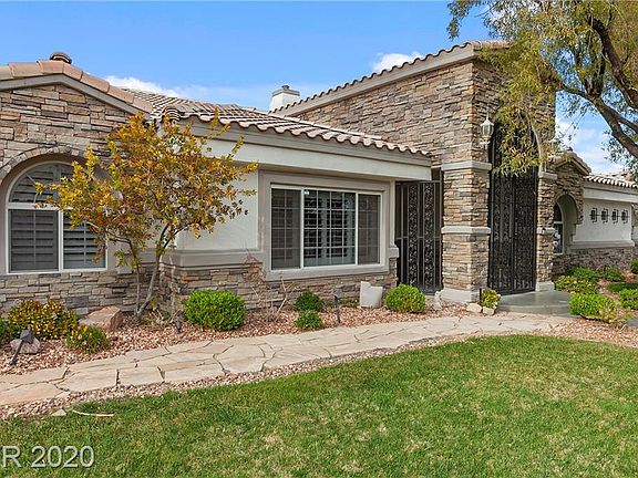 4th image of 2201 S Tenaya Way