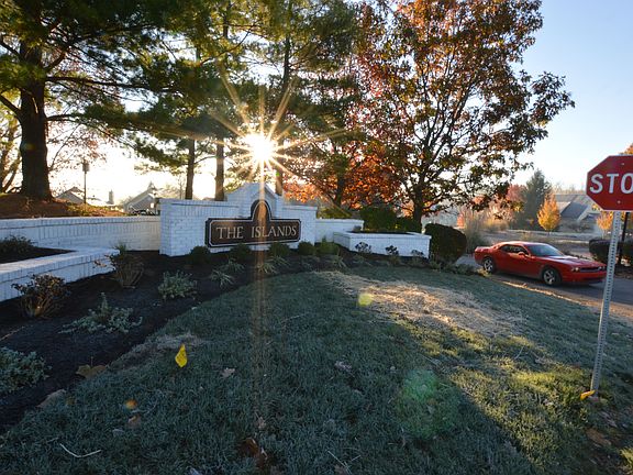 2nd image of 3201 Oceanline East Dr