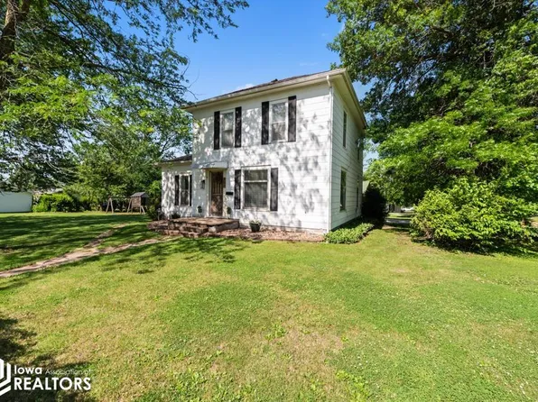 207 N Buckeye St, Bloomfield, IA 52537