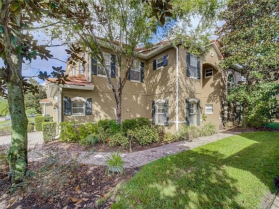 3rd image of 6849 Sorrento St