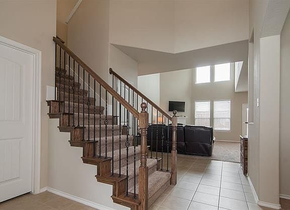 4th image of 3408 Founders Way