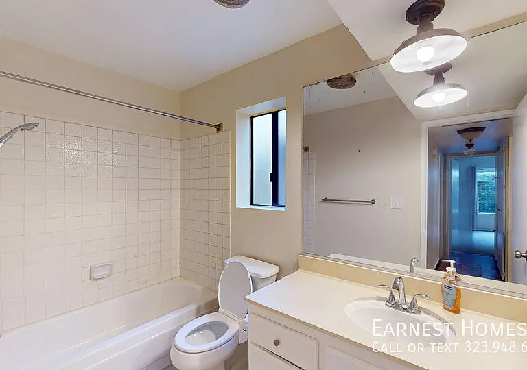 15215 Magnolia Blvd #110 — Photo 14