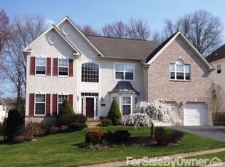 23 Blackbird Ct, Newark, DE 19702