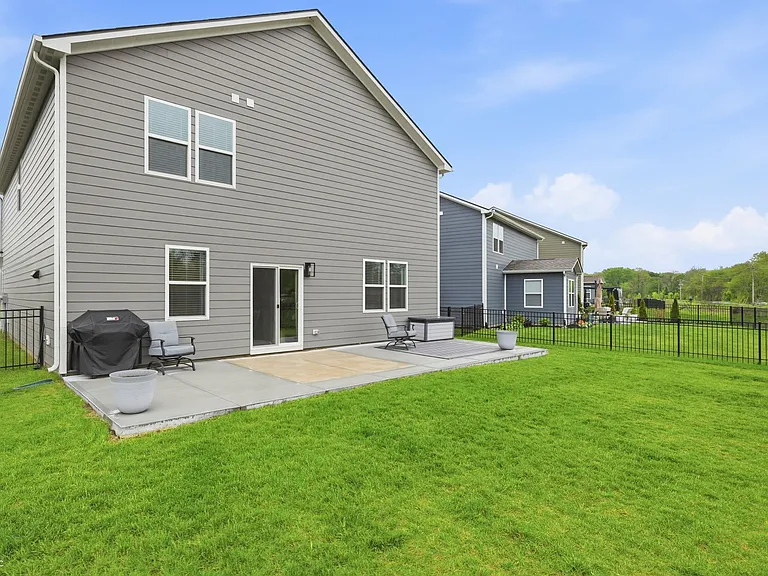 17324 Hanningfield Way — Photo 4