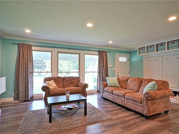 2nd image of 2845 Kay Blvd