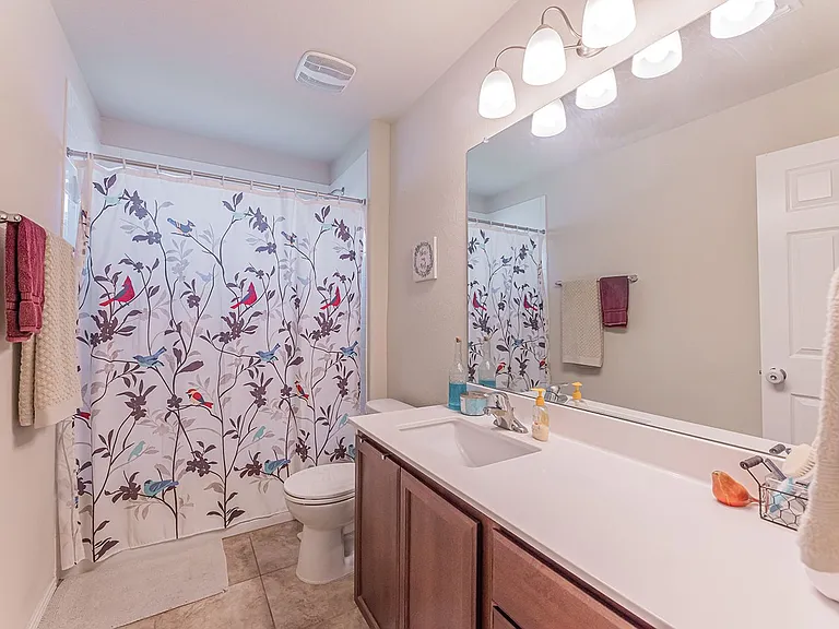 207 Christopher Dr — Photo 26
