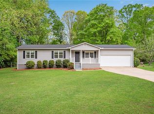 2749 Majestic Cir, Dacula, GA 30019