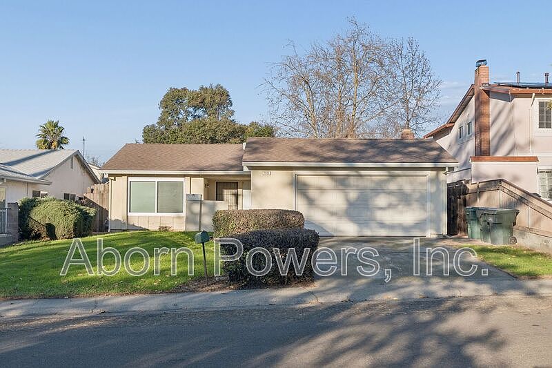 1st image of 7025 Catamaran Dr