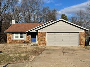 1709 N 25th St, Broken Arrow, OK 74014