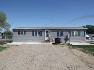 252 Lakeview Acres Dr #14D, Elwood, NE 68937