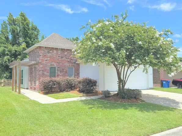 1120 Madrid Ave, Saint Gabriel, LA 70776