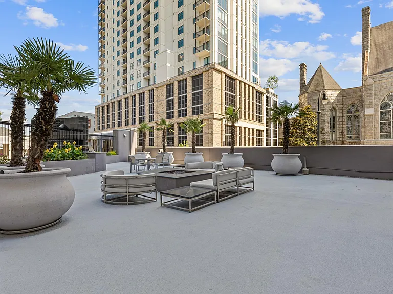805 Peachtree St NE #414 — Photo 45