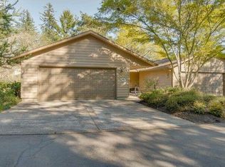 1118 NW Springwood Ln, McMinnville, OR 97128