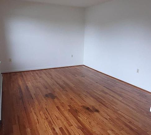 2nd image of 153 Little River Dr