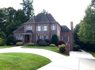 8266 Arbor Ridge Ln, Clemmons, NC 27012