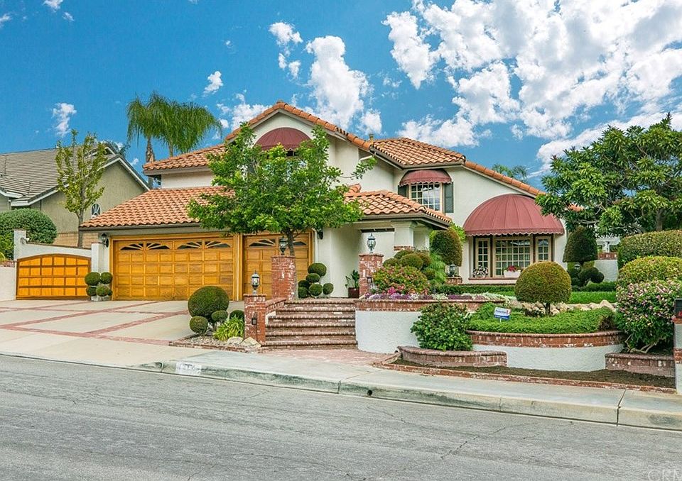 1st image of 2384 Olympic View Dr
