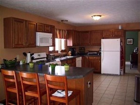 4th image of 958 Longbrook Dr