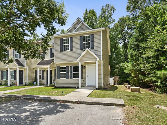 3rd image of 302 Burley Drive #7