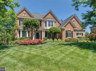 8314 Roxborough Loop, Gainesville, VA 20155