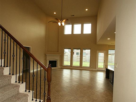 5th image of 2822 Auburn Glade Ct