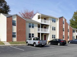 5406 Lane Place Dr APT E, Williamsburg, VA 23188