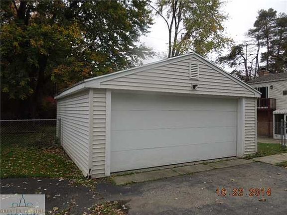 3rd image of 1780 E Woodside Dr