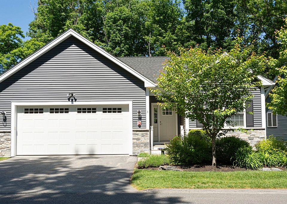 1st image of 5 Abby Ln #5