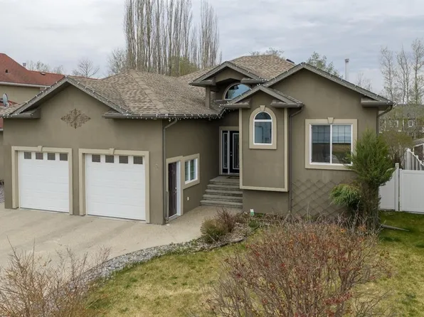30 E Poplar Dr, Whitecourt, AB T7S 0A1