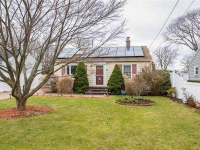 104 Irish Ln, East Islip, NY, 11730