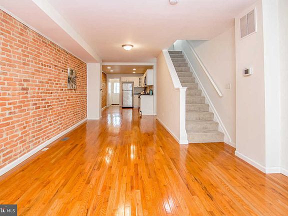 3rd image of 231 N Milton Ave