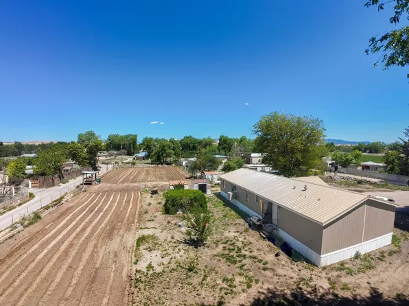 1023 Calle Flores, Espanola, NM 87532