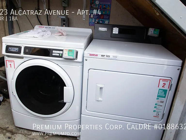 323 Alcatraz Ave #4 — Photo 9