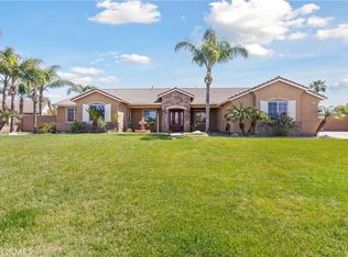 4916 Bedford Ct, Riverside, CA 92509