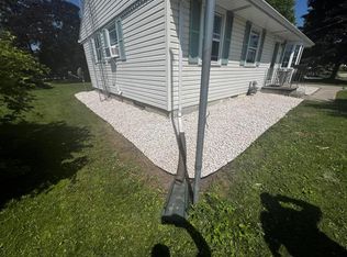 964 Circle Dr, Manitowoc, WI 54220