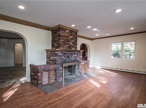 4th image of 62 Saxon Ave