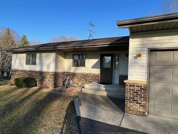 3rd image of 11198 Wallen Rd NW