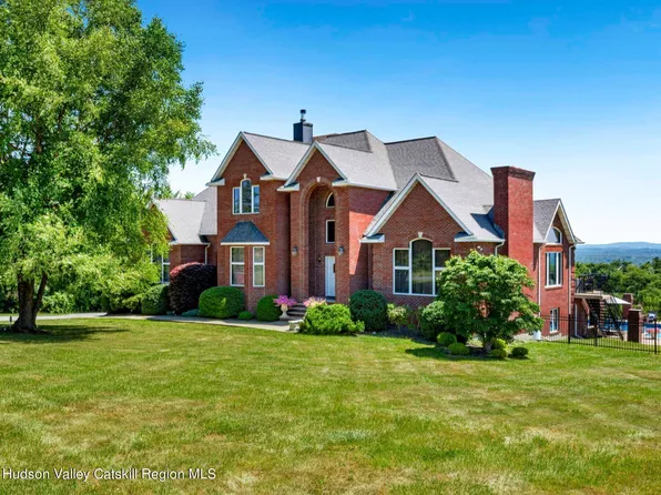 210 Ridge Road, Marlboro, NY 12542