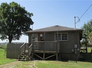 2156 N Shiloh Dr, Fayetteville, AR 72704