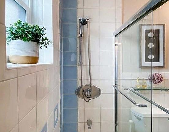 3rd image of 33 Longwood Ave #14