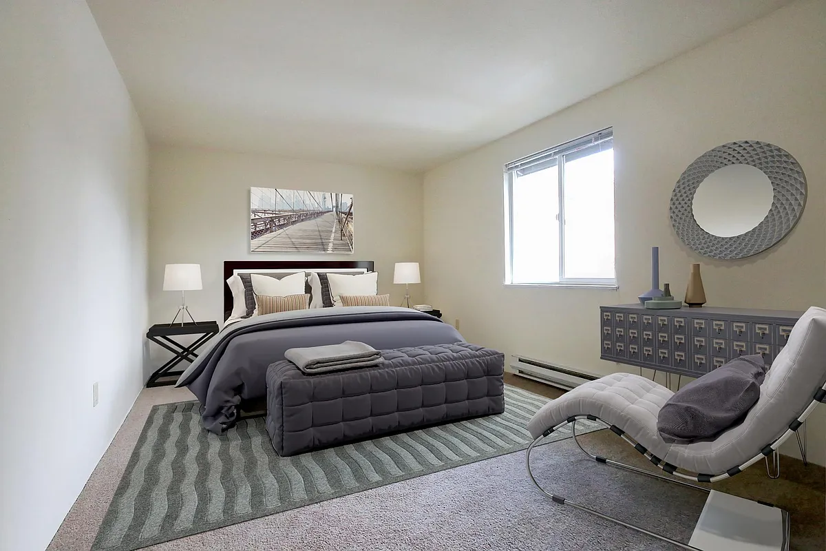 Building Photo - Highland Hills Apartments