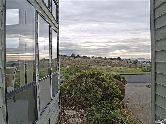 3rd image of 20742 Heron Dr