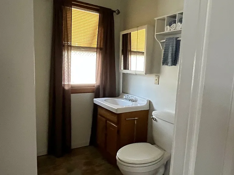 2247 E Main St #2 — Photo 6